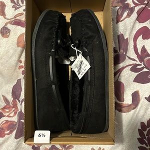 AirWalk Flurry Moccasin Black 6-1/2